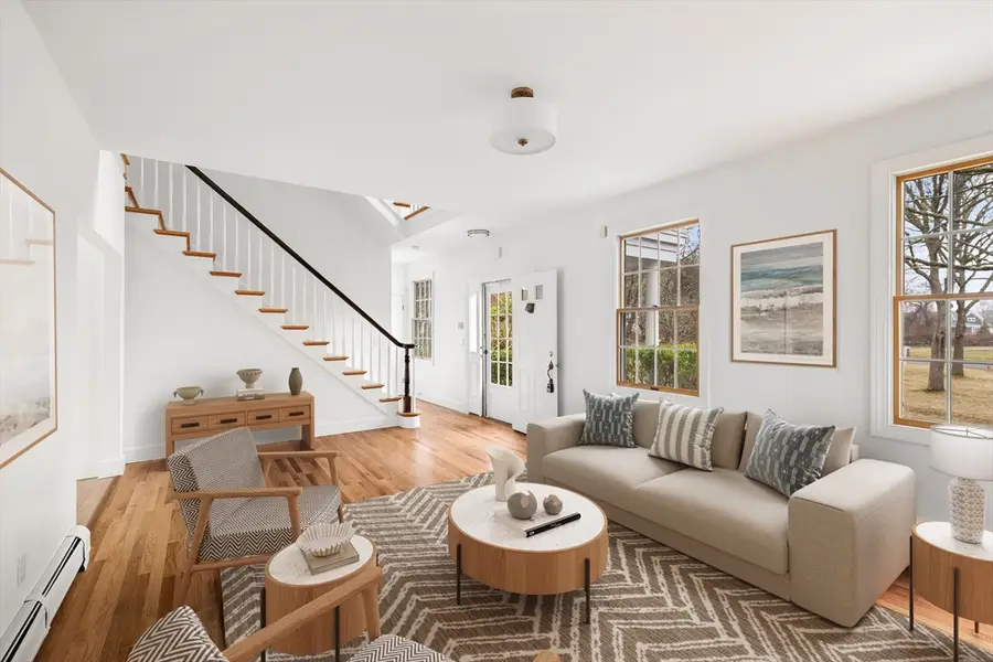 8 Smithfield Place, Dartmouth, MA 02748 - #2