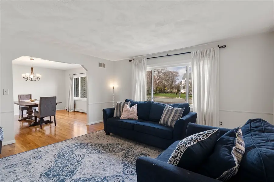 11 Broadmeadow Lane, Abington, MA 02351 - #3