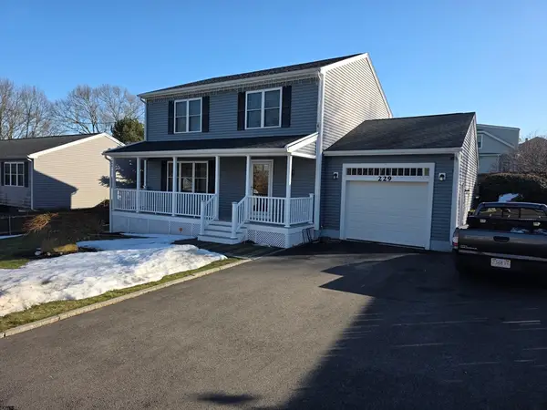 229 Concord Street, Fall River, MA 02723