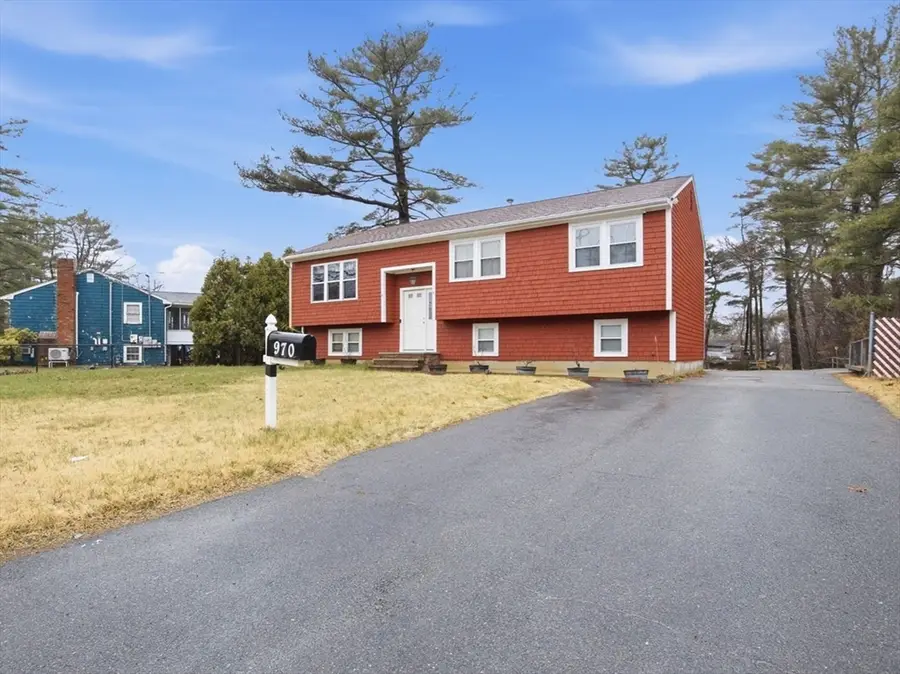 970 Crescent St, Brockton, MA 02302 - #3