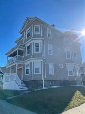 455 Dwelly St, Fall River, MA 02724 - #2