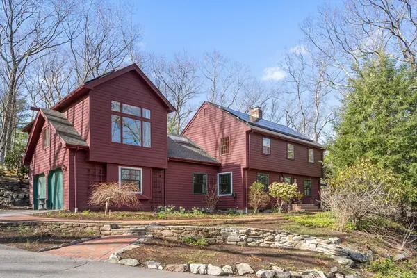 162 Western Ave, Sherborn, MA 01770