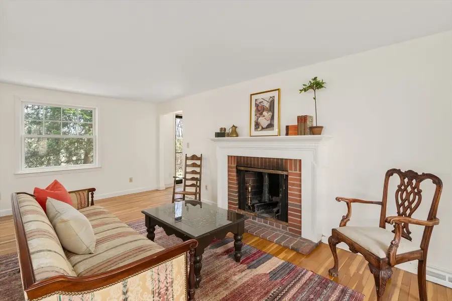 162 Western Ave, Sherborn, MA 01770 - #3