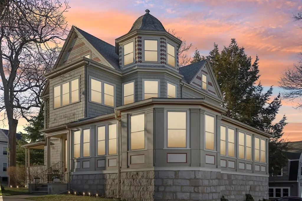 35 Frances St, Melrose, MA 02176 - #1