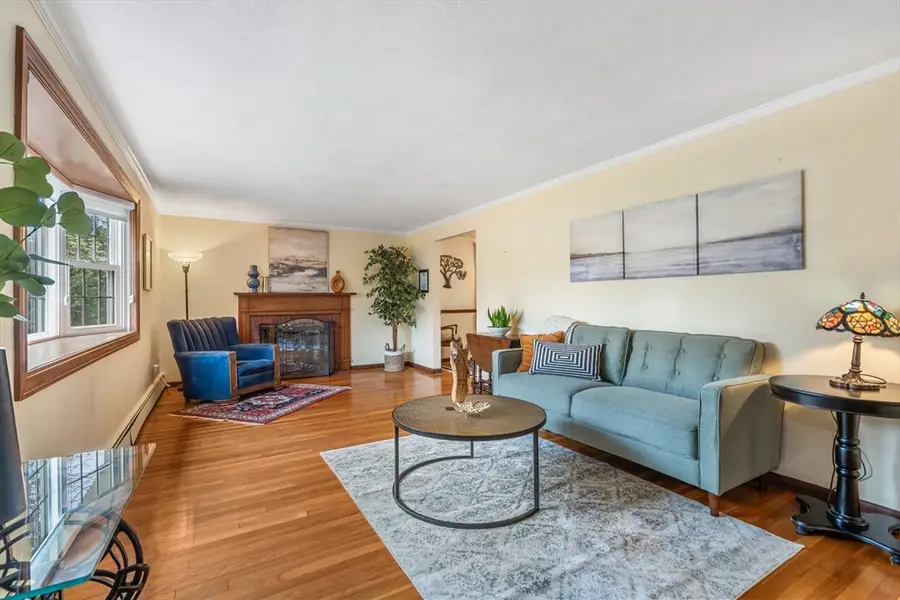 23 Tucker Avenue, Lexington, MA 02421 - #3