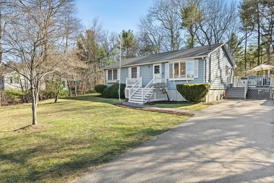 71 Wren St, East Taunton, MA 02718 - #3