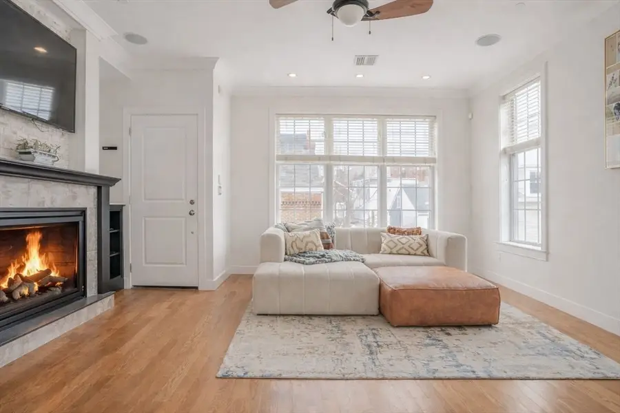 235 Gold St #3, Boston, MA 02127 - #2