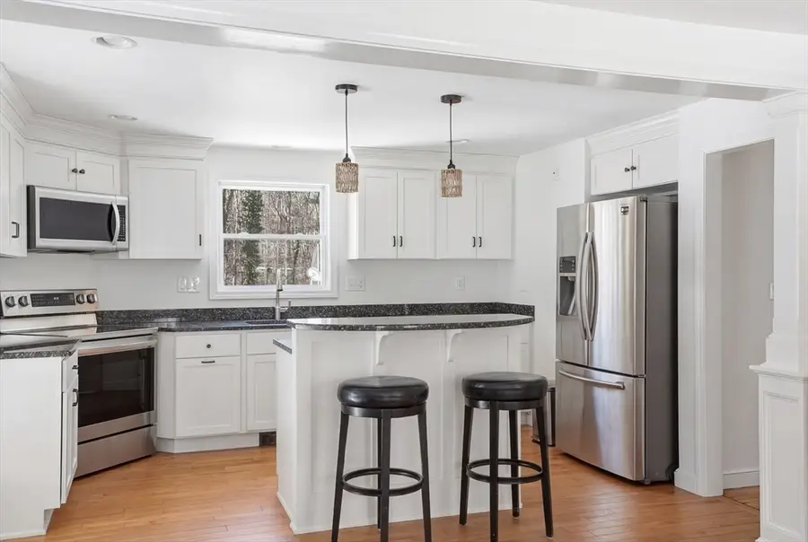 43 Summer St, Norwell, MA 02061 - #3