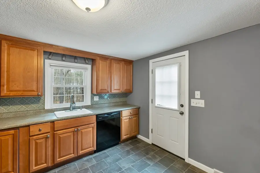 1 Mt Paul Road, Tyngsborough, MA 01879 - #3