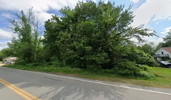 595 Pleasant, Leicester, MA 01542