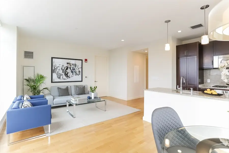 400 Stuart #18C, Boston, MA 02116 - #2