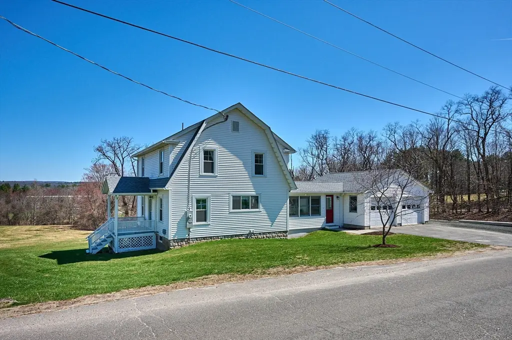 69 High St, Southampton, MA 01073 - #1