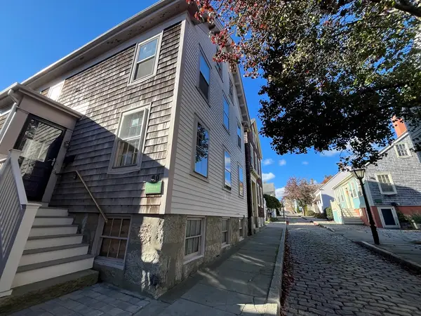 60 Mechanics Lane, New Bedford, MA 02740