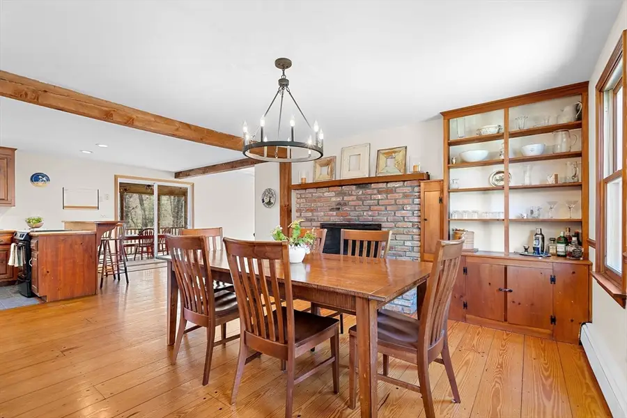 212 Taylor Rd, Stow, MA 01775 - #3