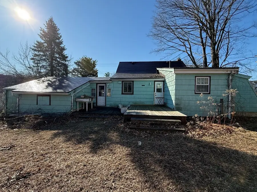 3 Ferry Rd, Haverhill, MA 01835 - #3