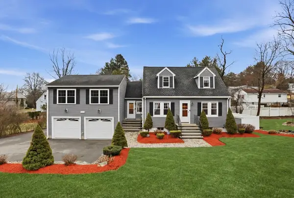 206 Russell St, Woburn, MA 01801