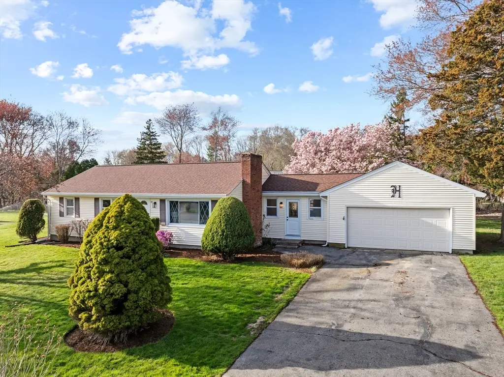 42 Tee Jay Dr, Seekonk, MA 02771 - #1