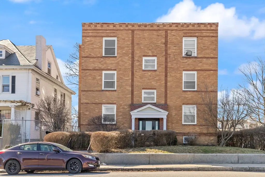 31 Chestnut St #5, Worcester, MA 01609 - #1