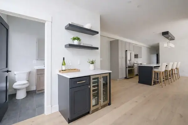 21 Tanglewood Road #2, Boston, MA 02124