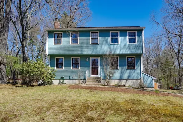 8 Innsbruck Way, Franklin, MA 02038
