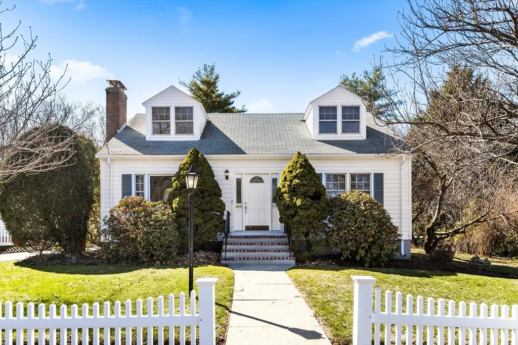 198 Pond St, Winchester, MA 01890 - #1