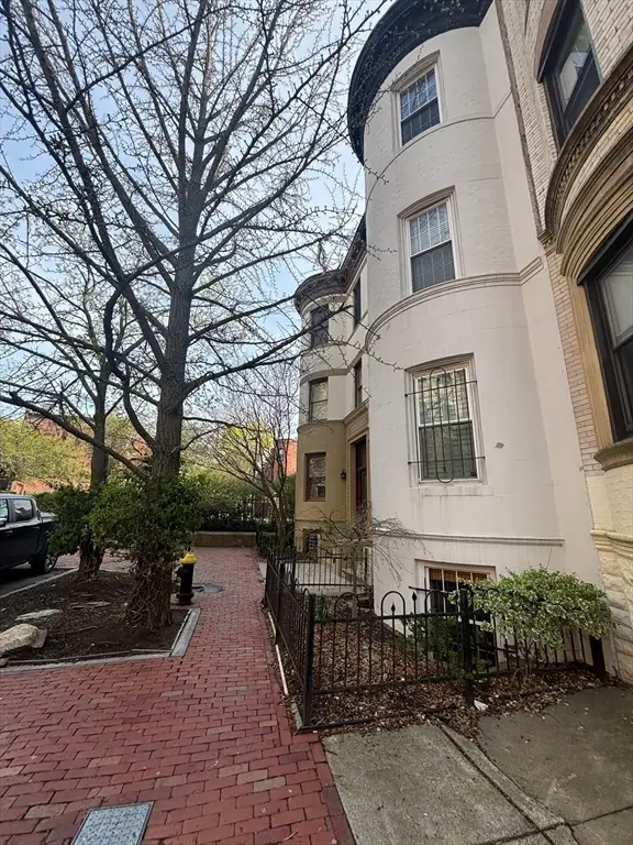 15 Blackwood St #1, Boston, MA 02115 - #2