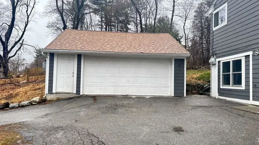 86 Crestwood Dr, Northborough, MA 01532 - #2