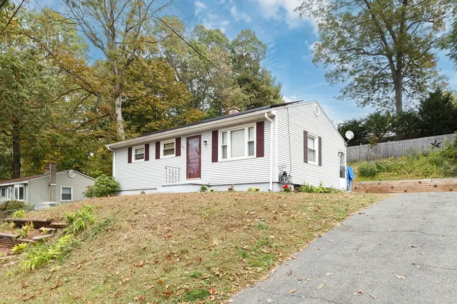 101 Regal St, Springfield, MA 01118 - #2