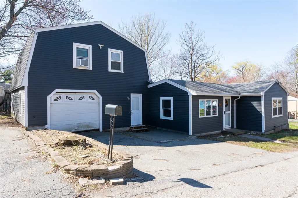 16 Meadowbank Rd, Billerica, MA 01821 - #1