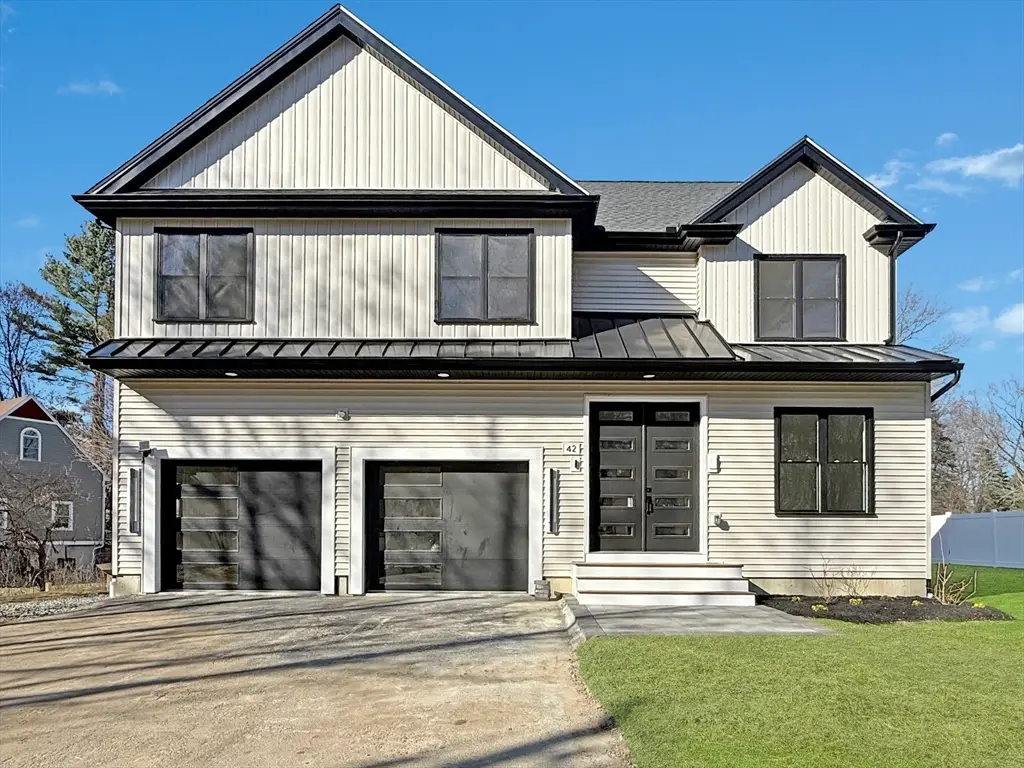 42 High St, Shrewsbury, MA 01545 - #1