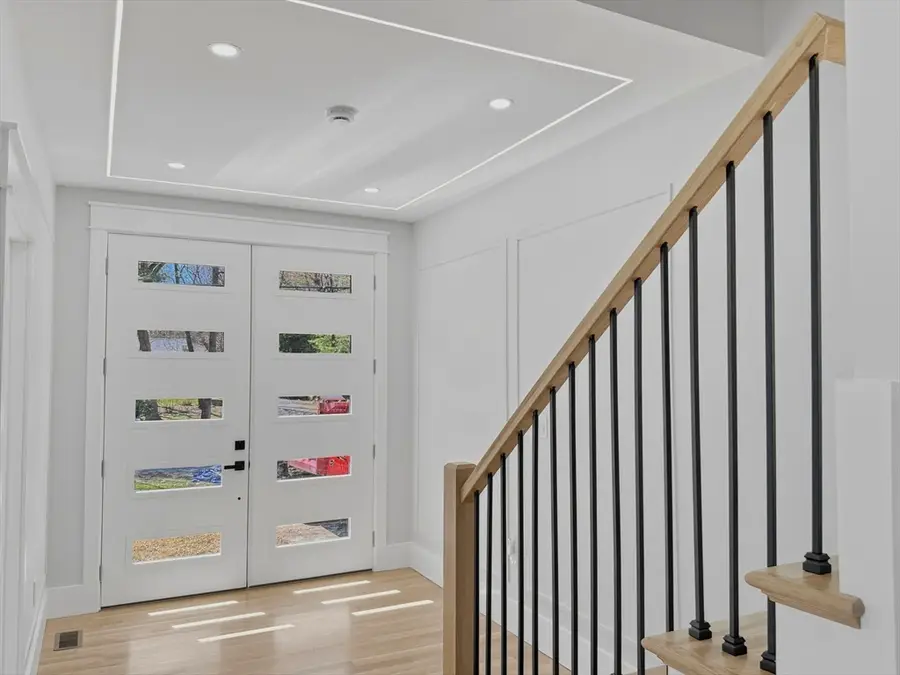 42 High St, Shrewsbury, MA 01545 - #2