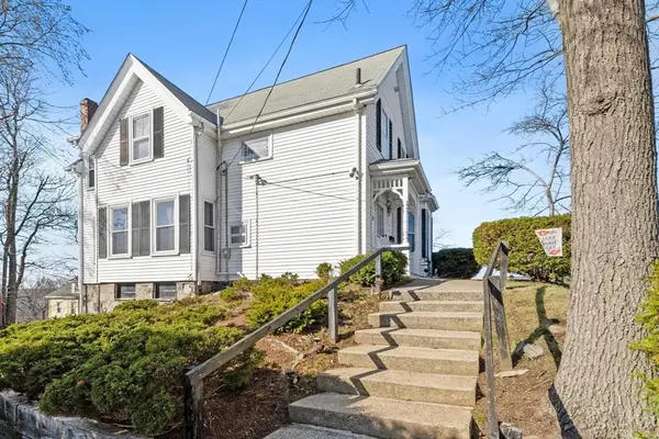 9 Lookout Terrace, Lynn, MA 01902