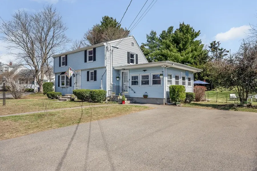 17 Roland Ave, Dracut, MA 01826 - #2