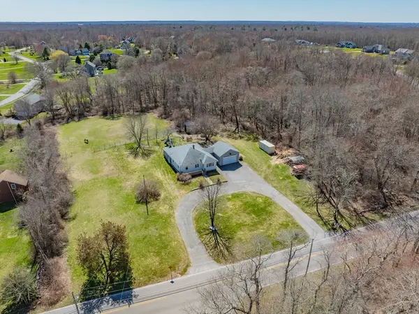 210 Charlotte White Rd, Westport, MA 02790