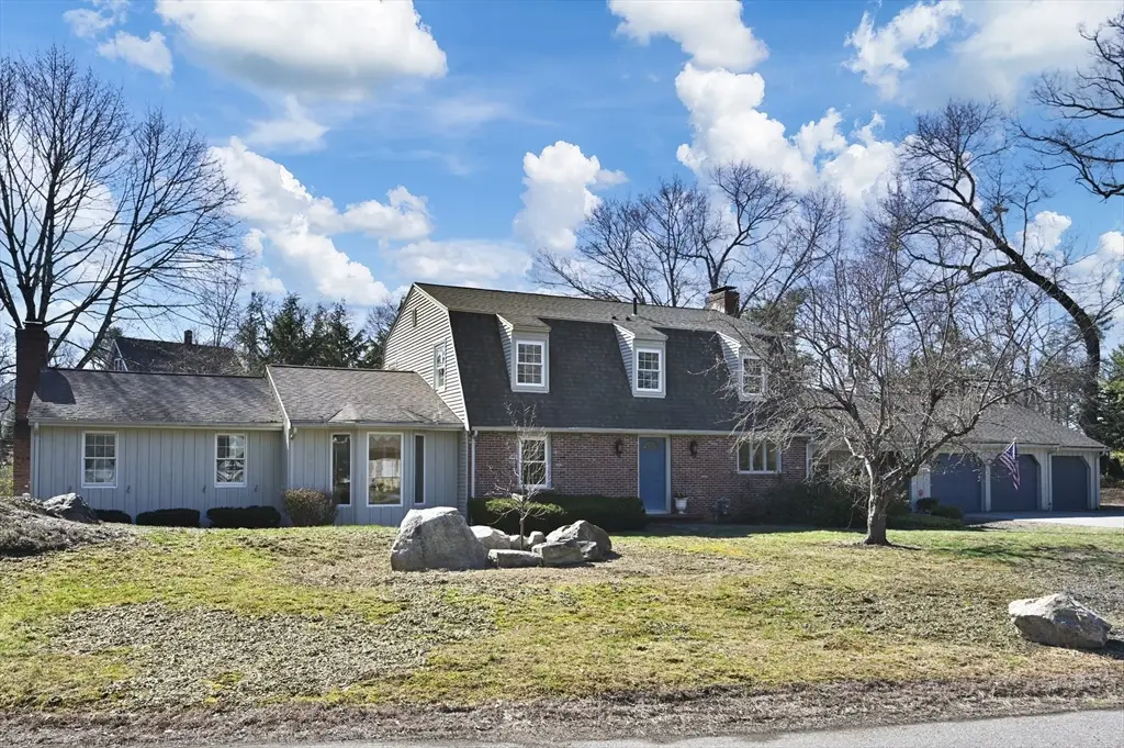 2 Cyr Circle, Andover, MA 01810 - #1