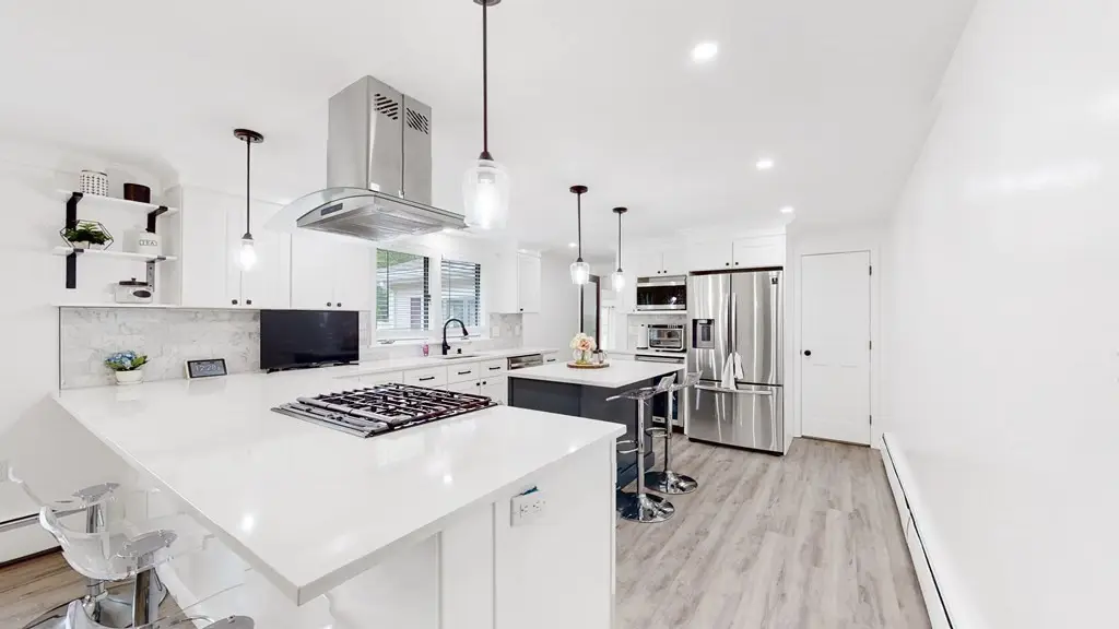 9 Gaywood Cir, Methuen, MA 01844 - #1