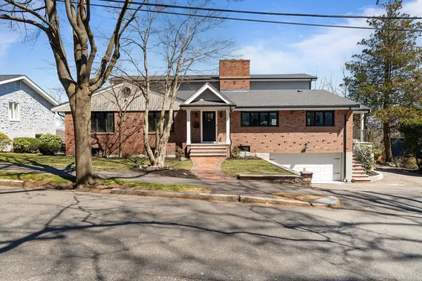 171 Shaw Rd, Brookline, MA 02467