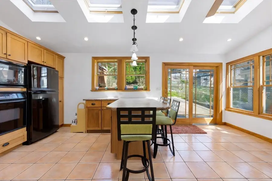 430 E 8th St, Boston, MA 02127 - #3