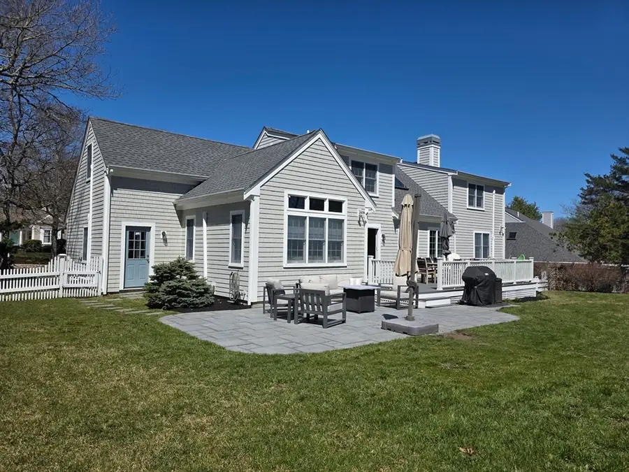 31 Falling Leaf Ln, Osterville, MA 02655 - #2