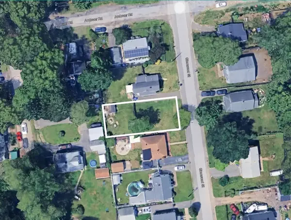 - Glenwood Street, Springfield, MA 01119