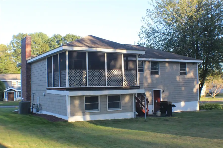 22 Briarwood Rd, Framingham, MA 01701 - #3