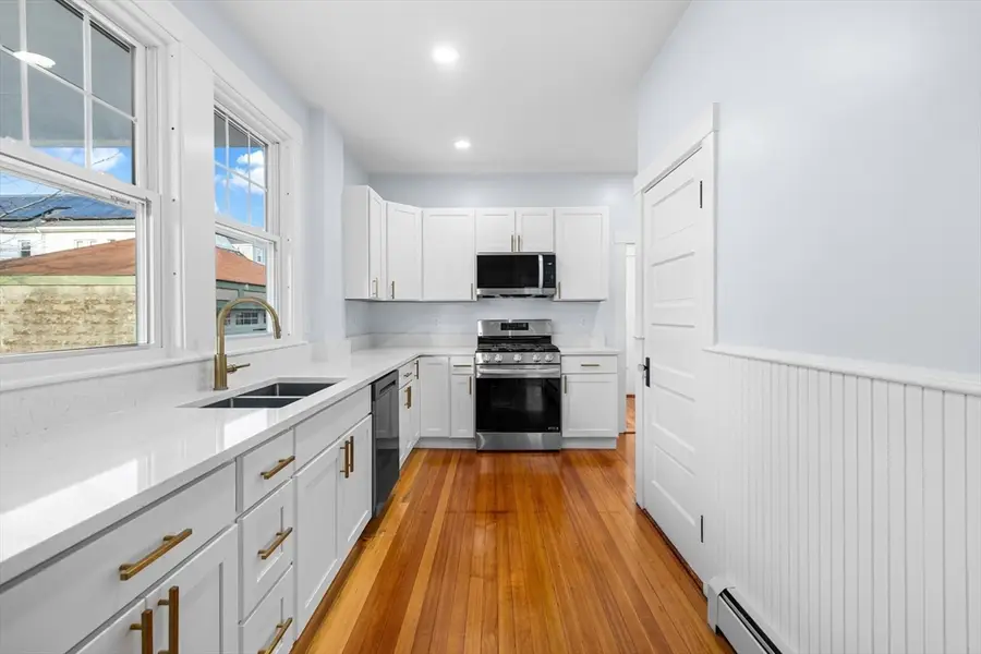 303 Maple St, New Bedford, MA 02740 - #2