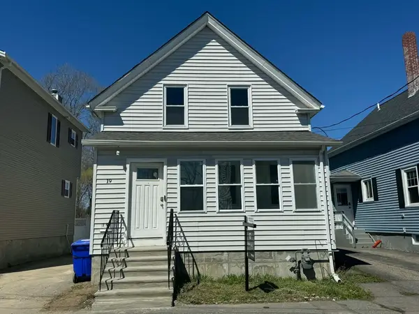 19 Weir Ave, Taunton, MA 02780