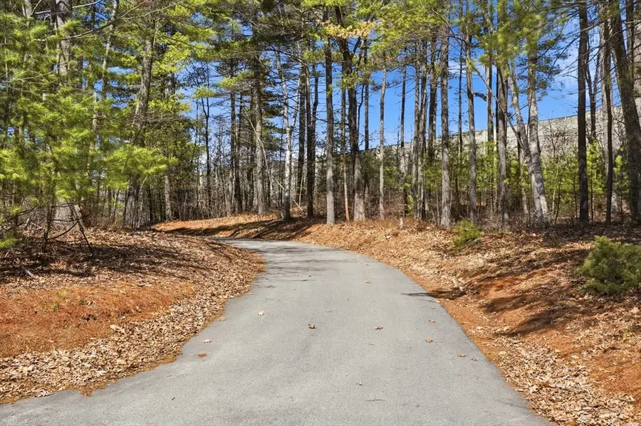 25 Maylane Dr, Salem, NH 03079 - #2