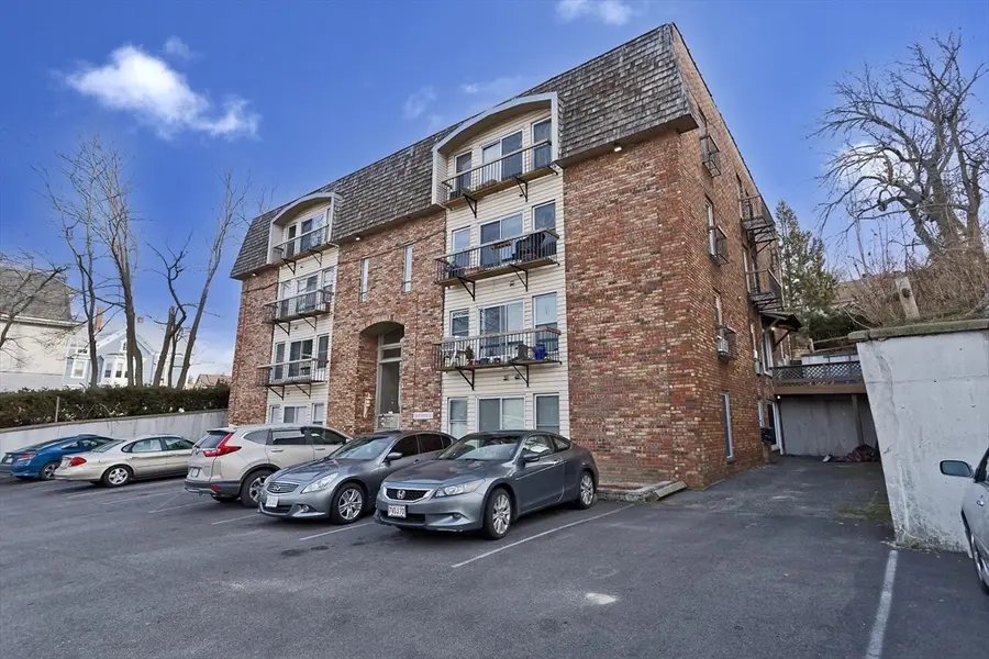 575 North Main Street, Fall River, MA 02720 - #2