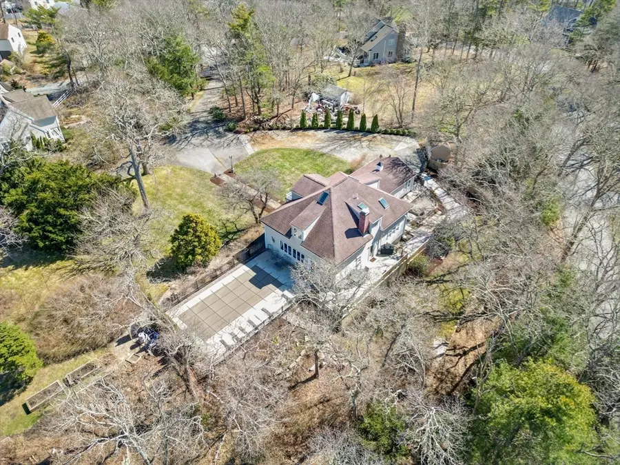 3 Wolf Rd, Bourne, MA 02532 - #3