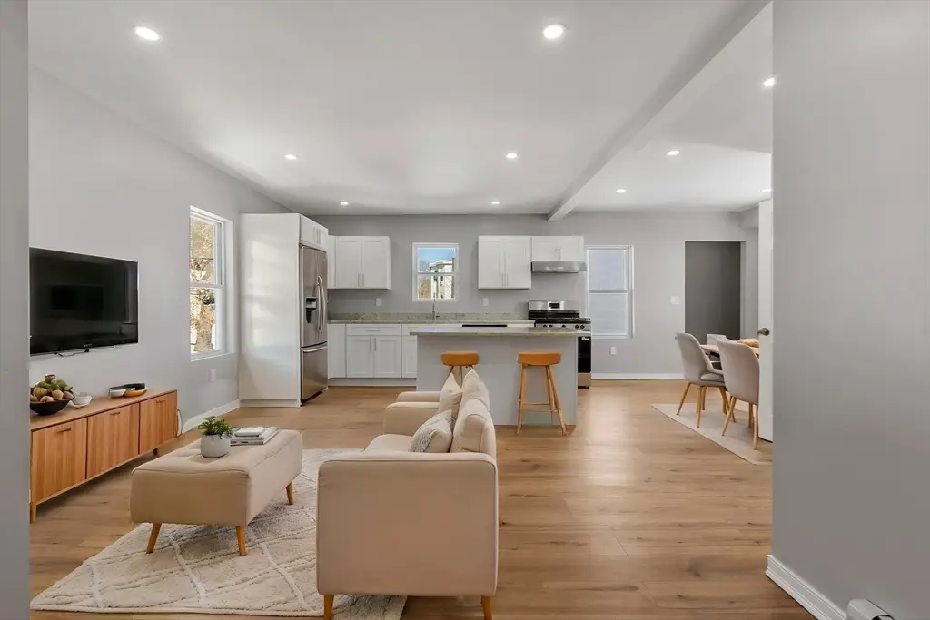 26 Pratt Rd, Fitchburg, MA 01420 - #1