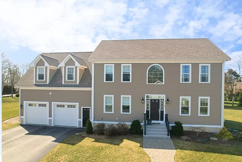 2 Michaels Way, Dartmouth, MA 02748 - #1