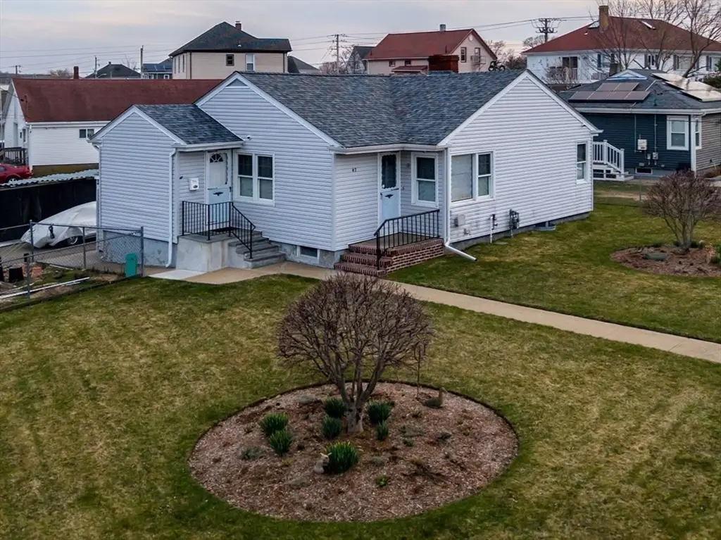 47 Stockton St, Fall River, MA 02721 - #1