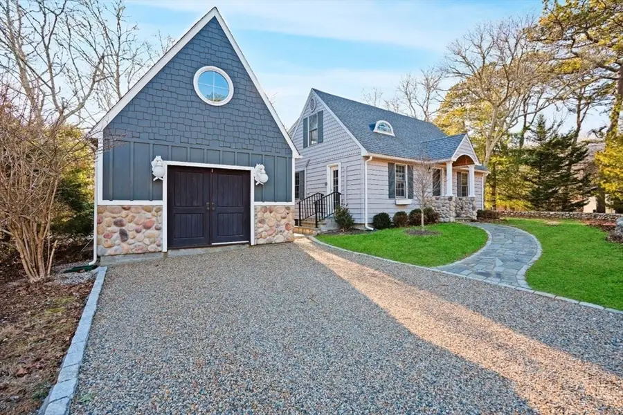 26 Sea Glen Road, Oak Bluffs, MA 02557 - #2